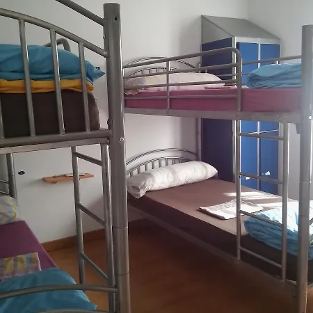 호스텔 알베르게 후베닐 파스쿠아레스 톨레도